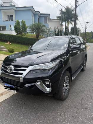 TOYOTA HILUX SW4 2.8 SR 4X4 16V TURBO INTERCOOLER DIESEL 4P AUTOMÁTICO